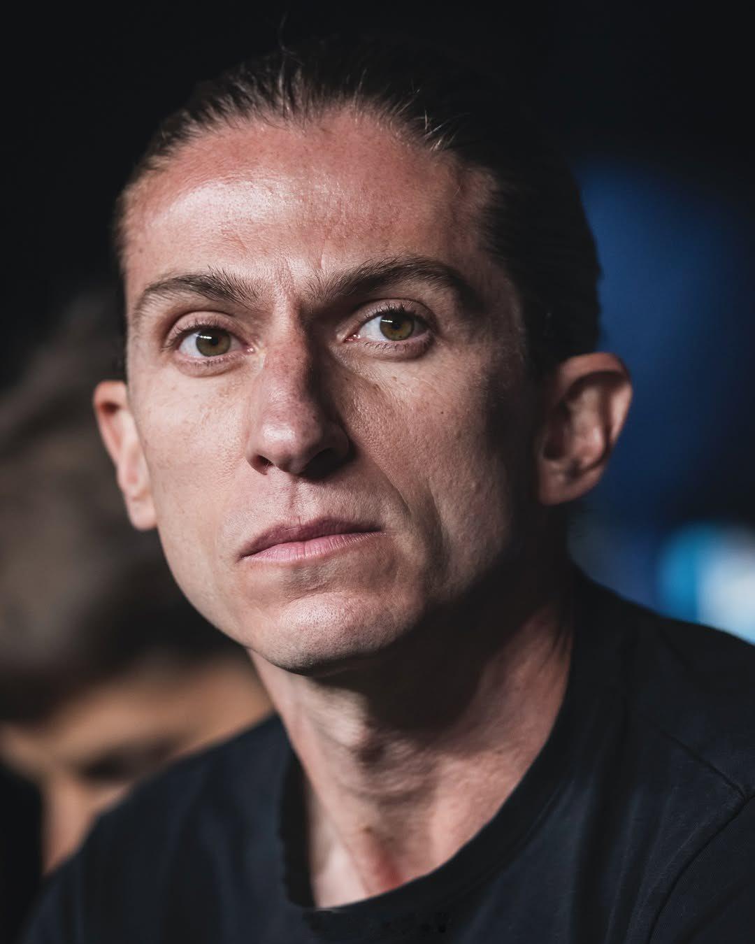 菲利佩的经纪人门德斯考虑未来优先将他带到马德里竞技，他们的想法是让他成为西蒙尼的