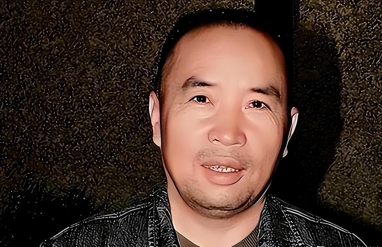 [微风]1999年，专案组抓捕赖昌星，没想到有人做内鬼通知赖昌星逃到加拿大，经排