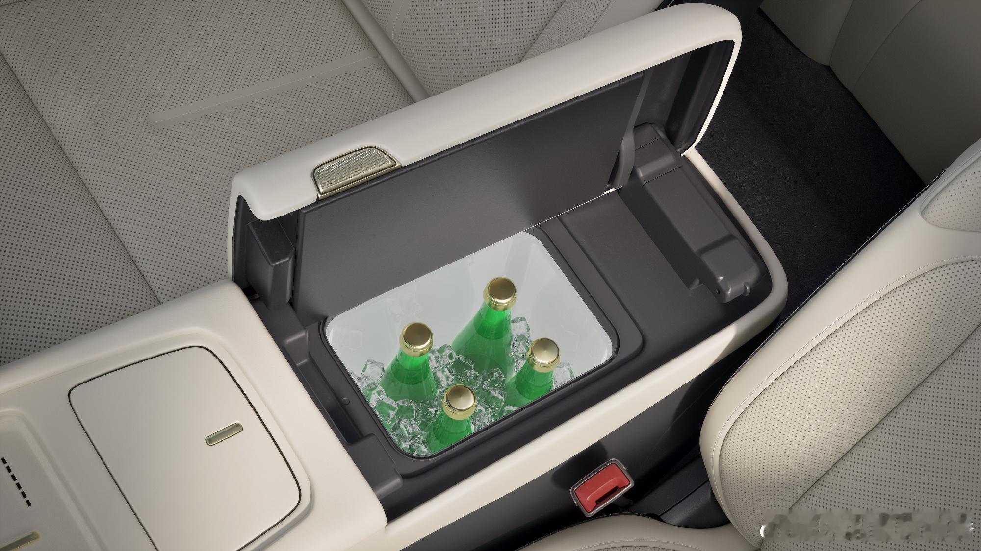 德系品质藏在大众黄金标准里大众燃油时代的品质是公认的电车时代有新的玩法，标准提高