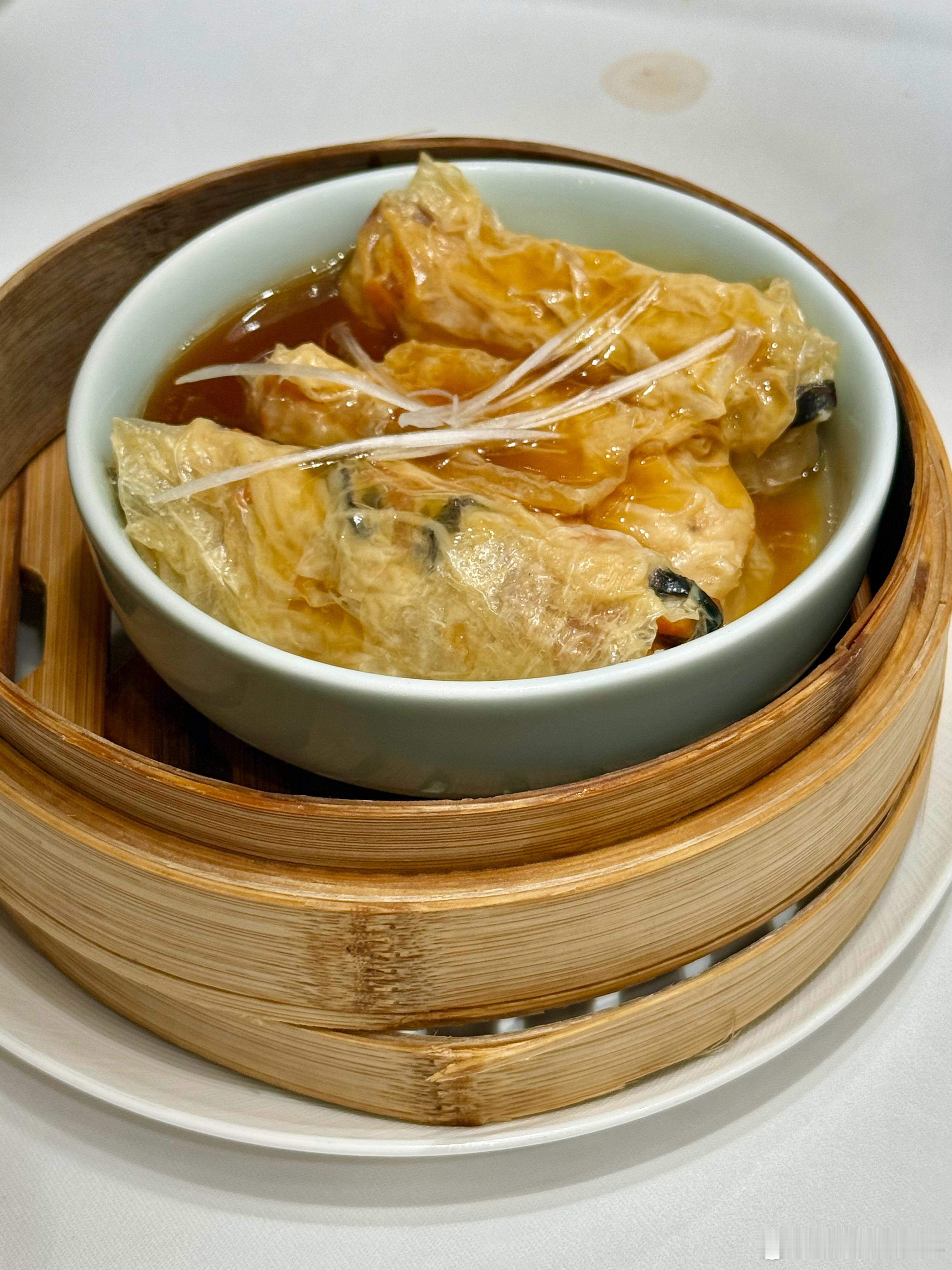 白天鹅宏图府🍽️｜居然是大踩雷，且是本次广州行唯一一个雷首先虾饺上来都是破口子