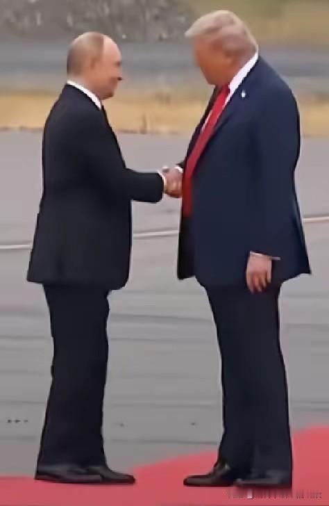 特朗普不愧是普京的好朋友，知道俄罗斯最心心念念的就是完整的顿巴斯地区，所以美国和