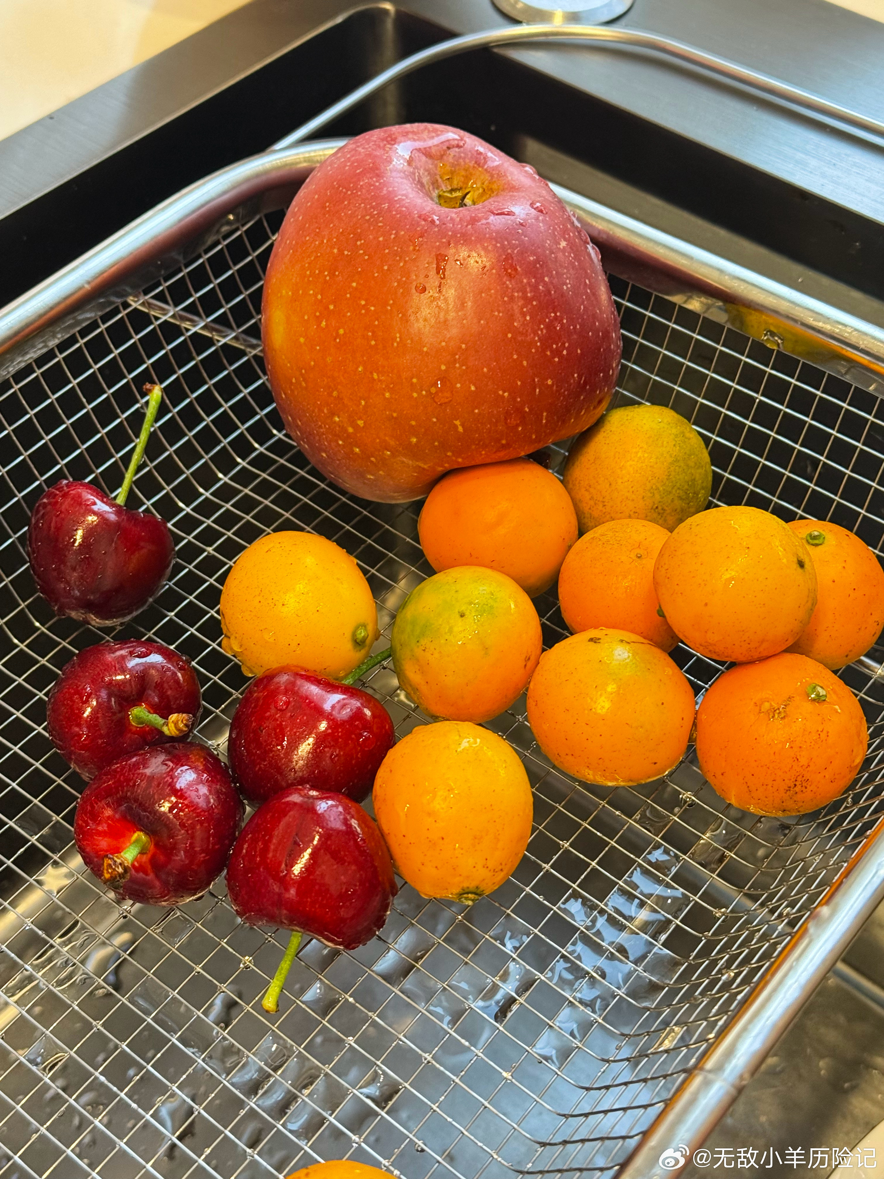 回家了！！开追！！！！！配上新买的金桔🍊好好吃哈哈哈哈哈哈哈 