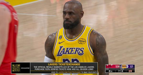 湖人巨星詹姆斯的得分竟然上不了20分！在今天湖人主场以142：130战胜弱旅公牛