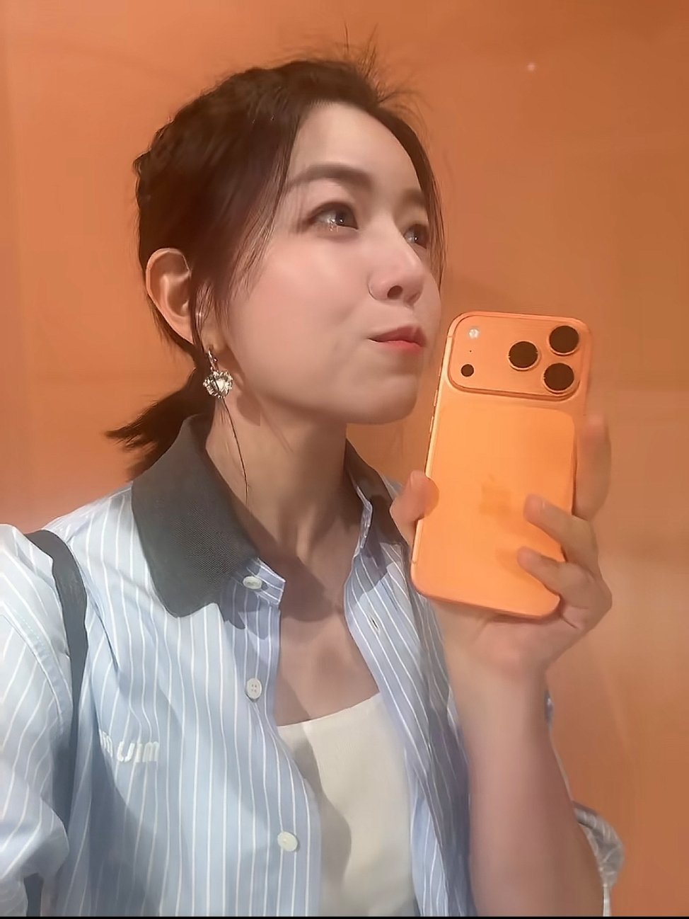 苹果的品牌挚友是自发的。 ​​​