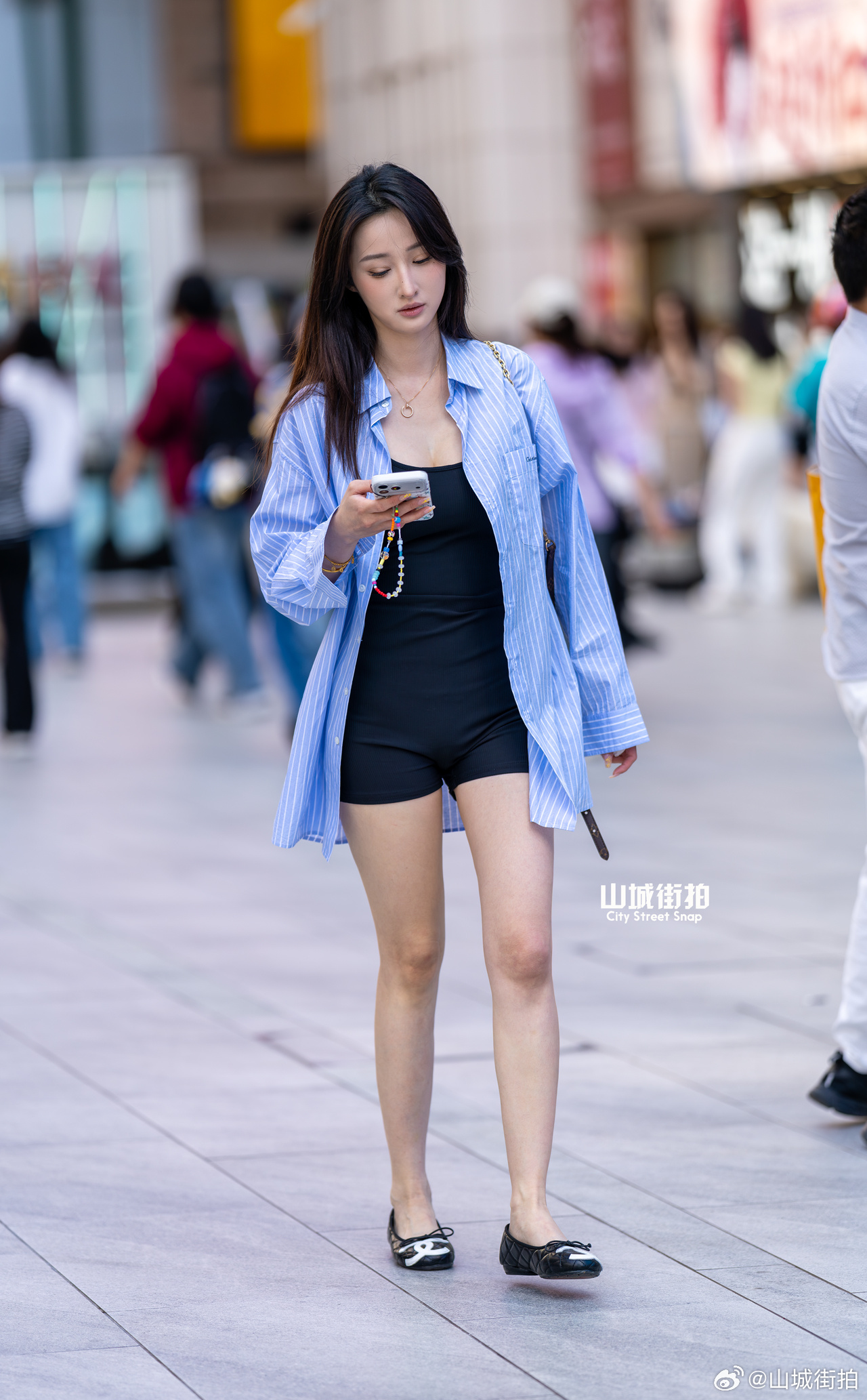 周四，早~ 