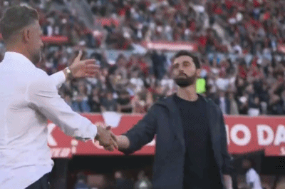 【故人何在？】带队拿下皇马，德米凯利斯接手马略卡后4战2胜，球队逃离降级区！本月