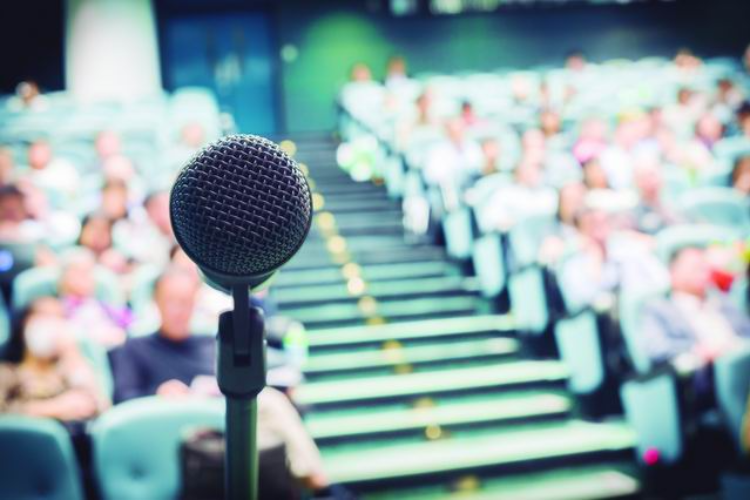 学术会议非秀场，高校突击花钱现象必须遏制