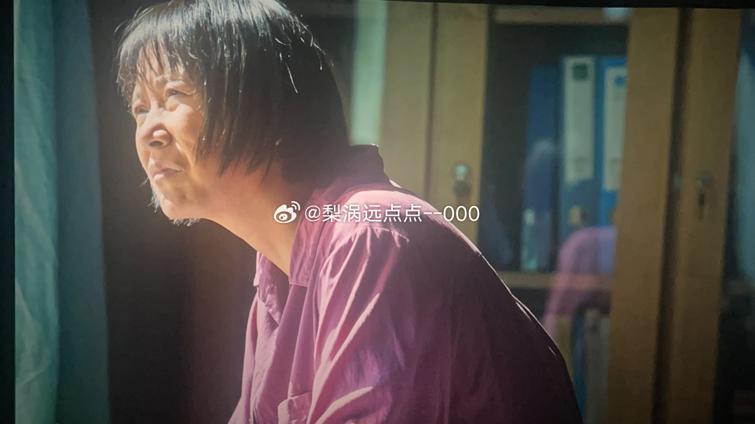 大半夜去看了张校的电影，首先吐槽下广科这里的车，很难打到~堵车图片距离2.3公里