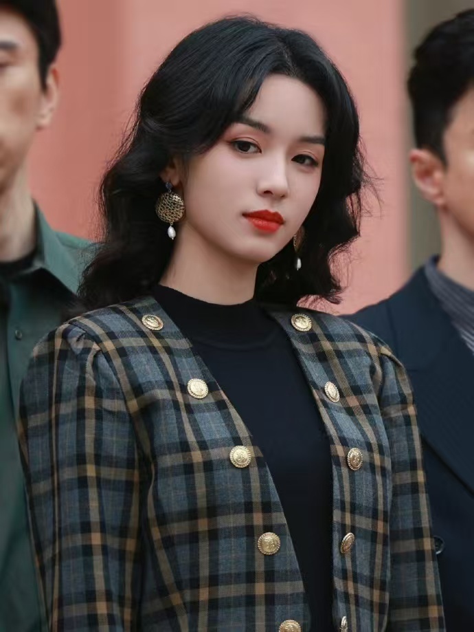 周也夏晓兰时装变迁史周也拍了时装变迁史第一现场直击！夏晓兰时装变迁史太绝了，从青