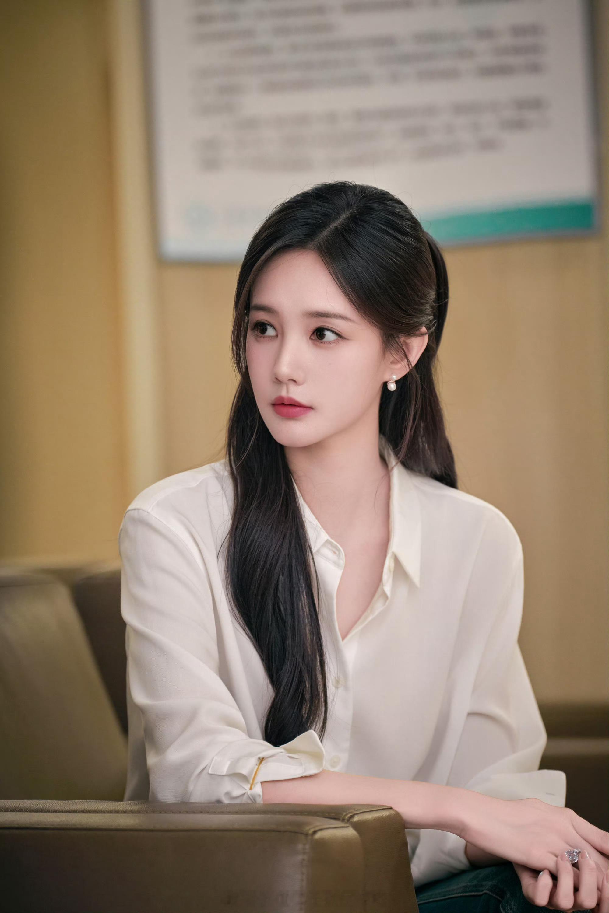 🍉：李一桐李昀锐《结婚而已》，科技新贵和他的白月光，11月开机，🥭这个选角怎