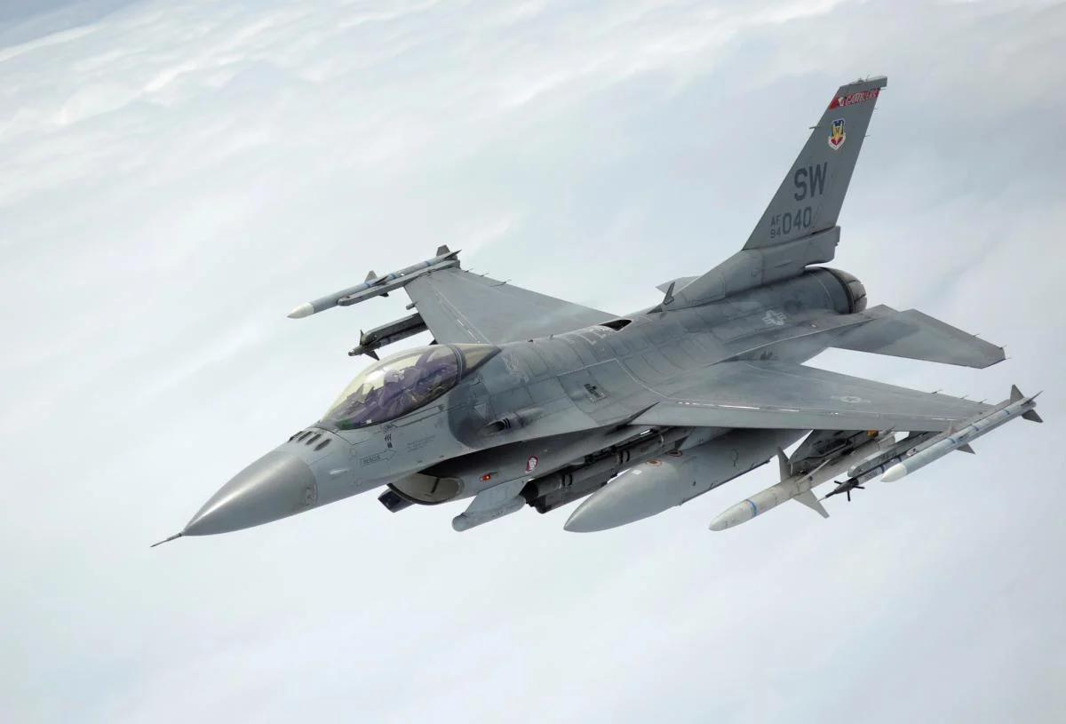 白宫：乌克兰将在年底前收到 F-16，但它们不太可能改变战争的进程。乌克兰最需要