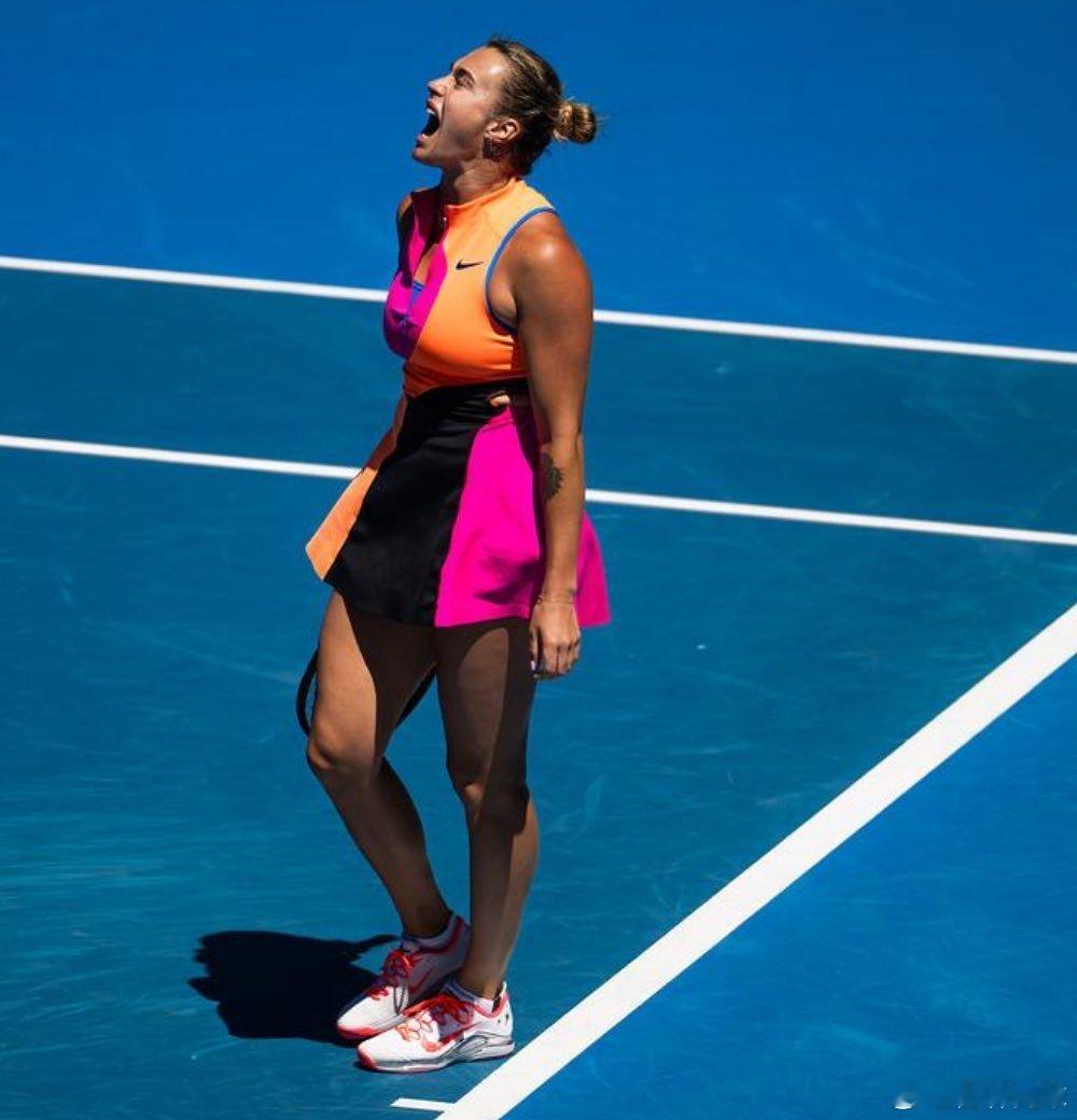 🇧🇾萨巴伦卡6-1/76姆博科🇨🇦连续四年晋级澳网八强个人第15次大满贯