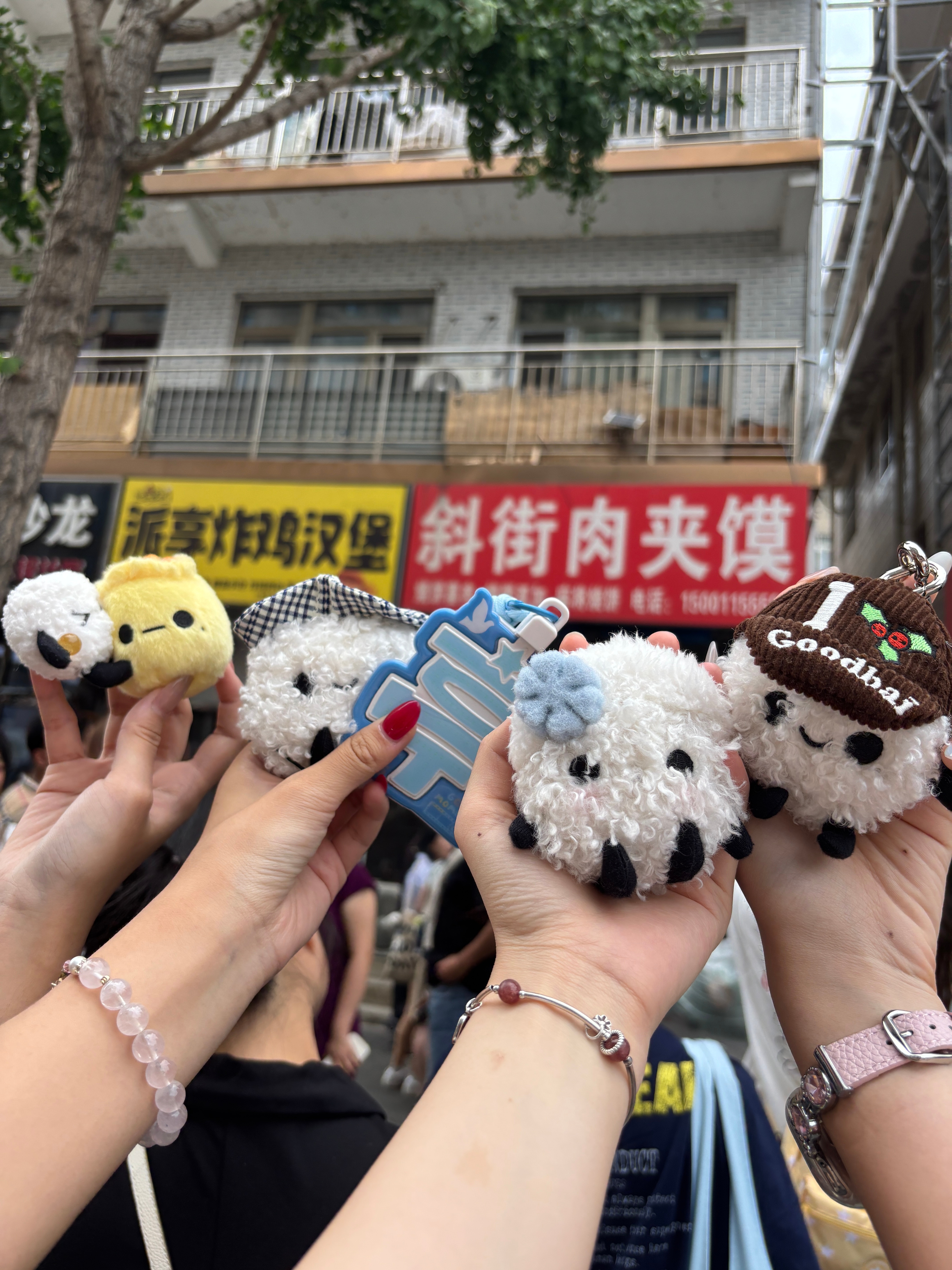 一年没吃了好想念 北京·斜街肉夹馍