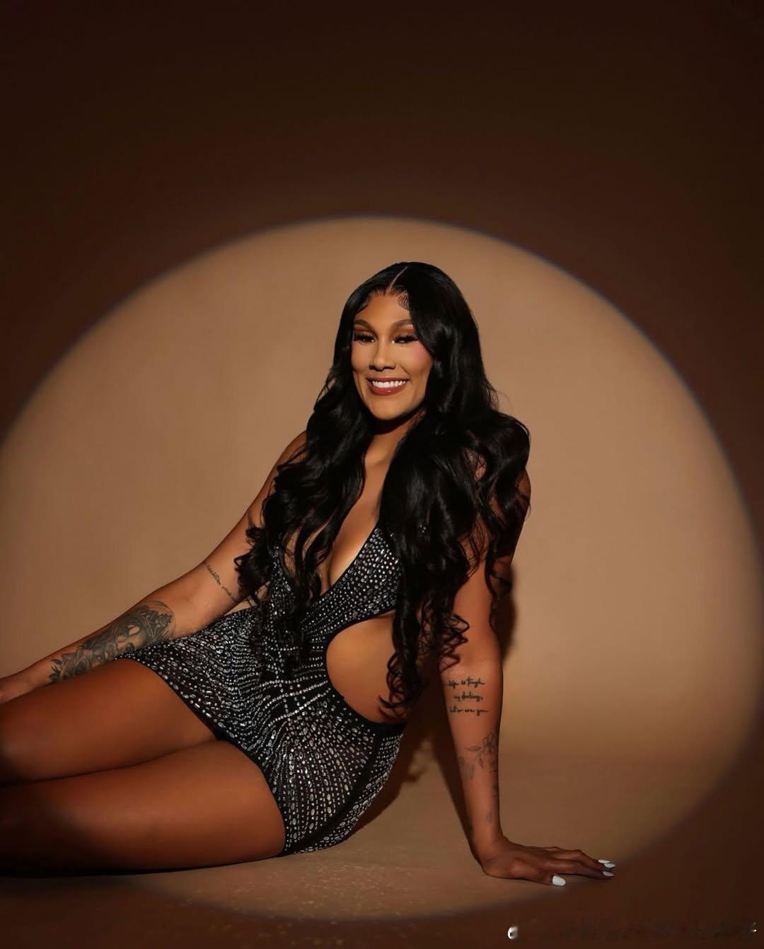 卡多佐的新赛季也准备开始啦wnba