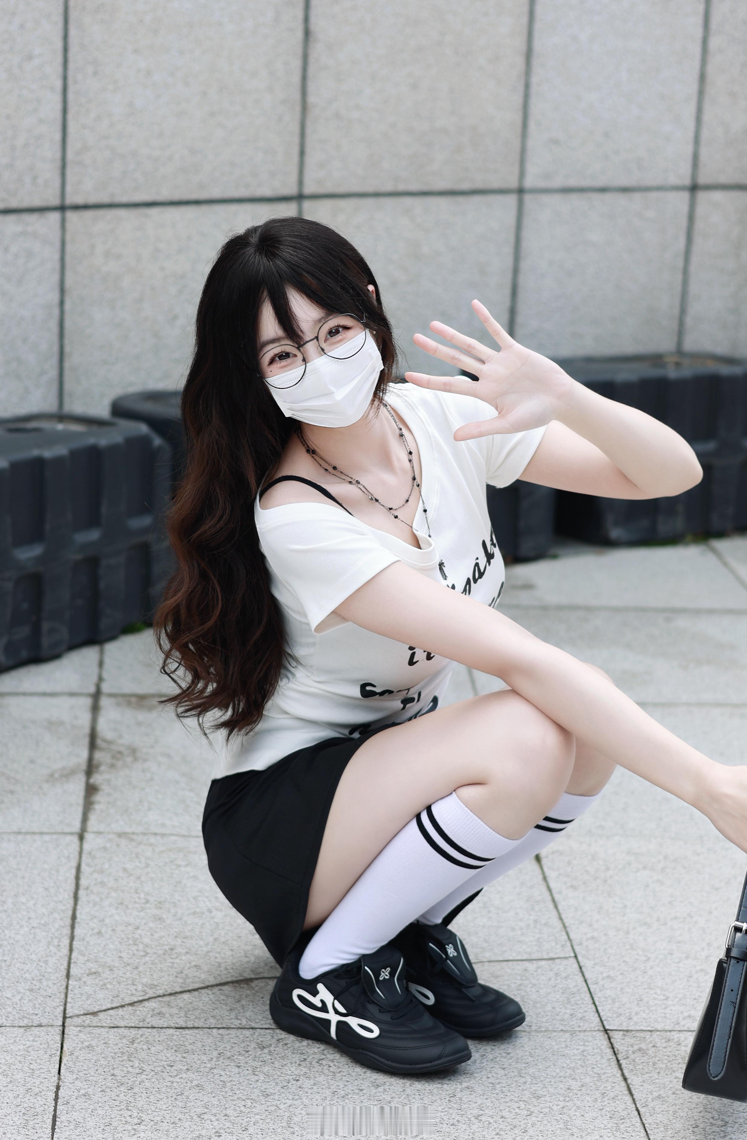 别总我们什么关系 有变动我会通知你的 