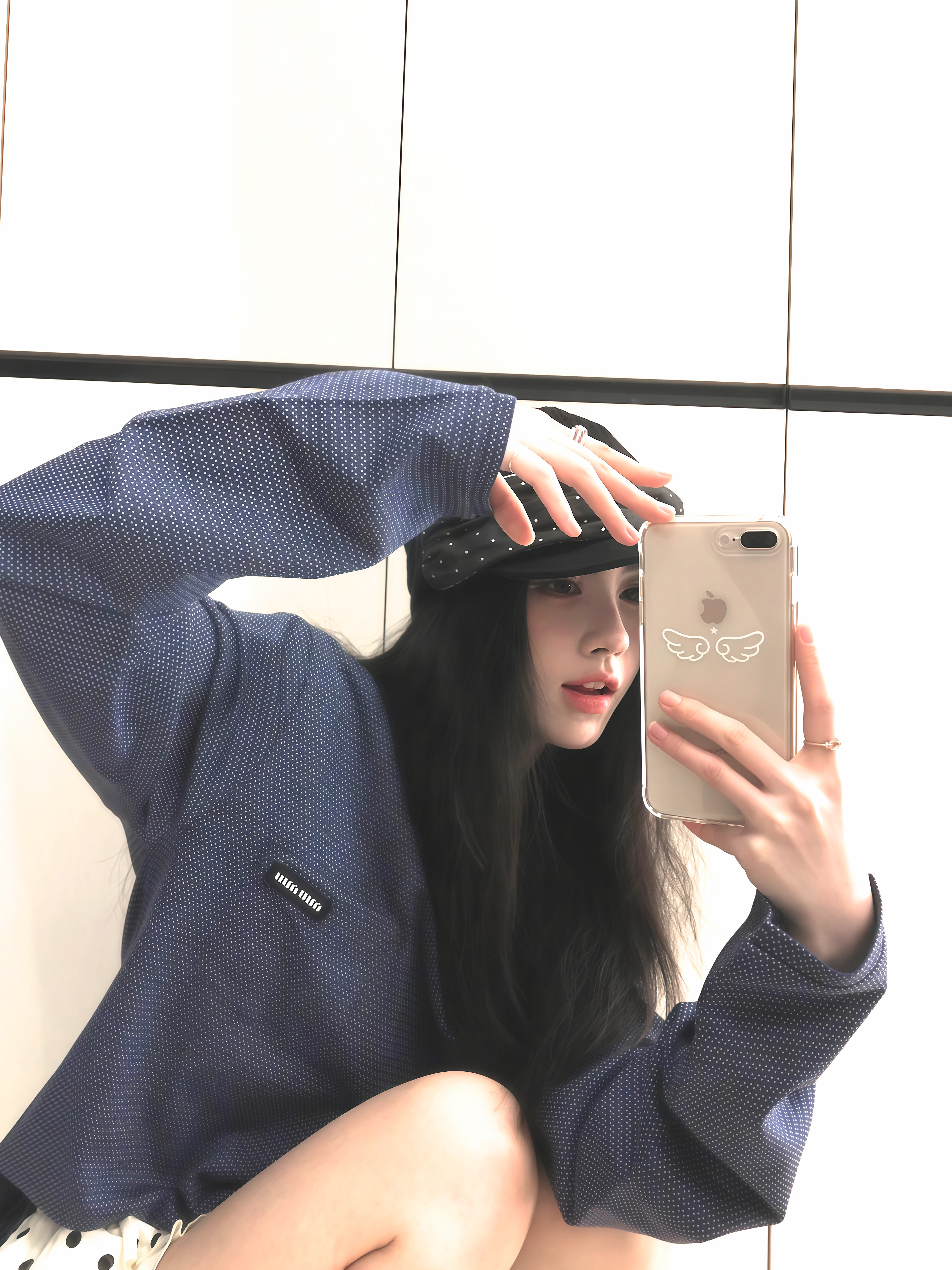 jjy鞠婧祎jjy鞠婧祎阿黛“万物枯荣皆为你眼 我目眩神驰 而你一笑清明 潦倒我