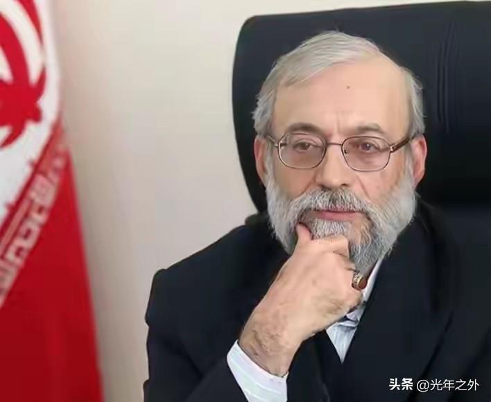 伊朗复仇剑指内塔尼亚胡，一场没有硝烟的心理战争！
 
伊朗革命卫队公开表态，目标