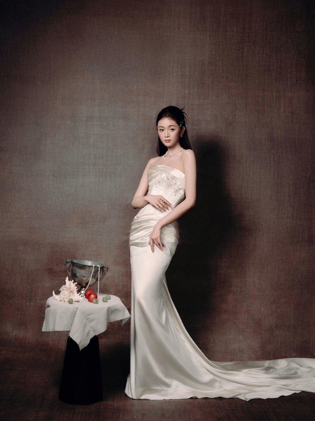 吴宣仪极品裸足 