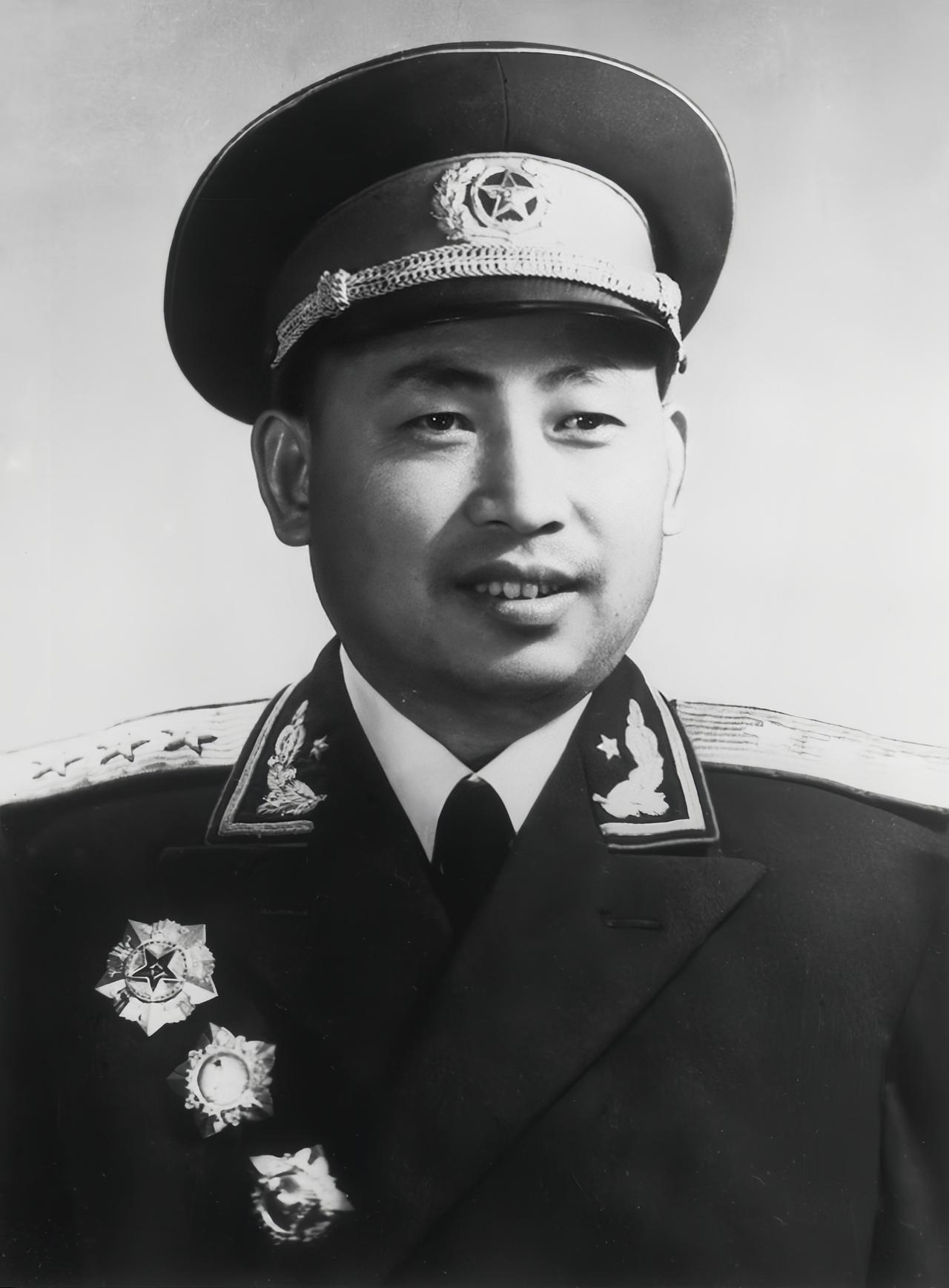 1949年1月天津战役，六纵17师（师长龙书金）被定为总预备队，归西集团总指挥李