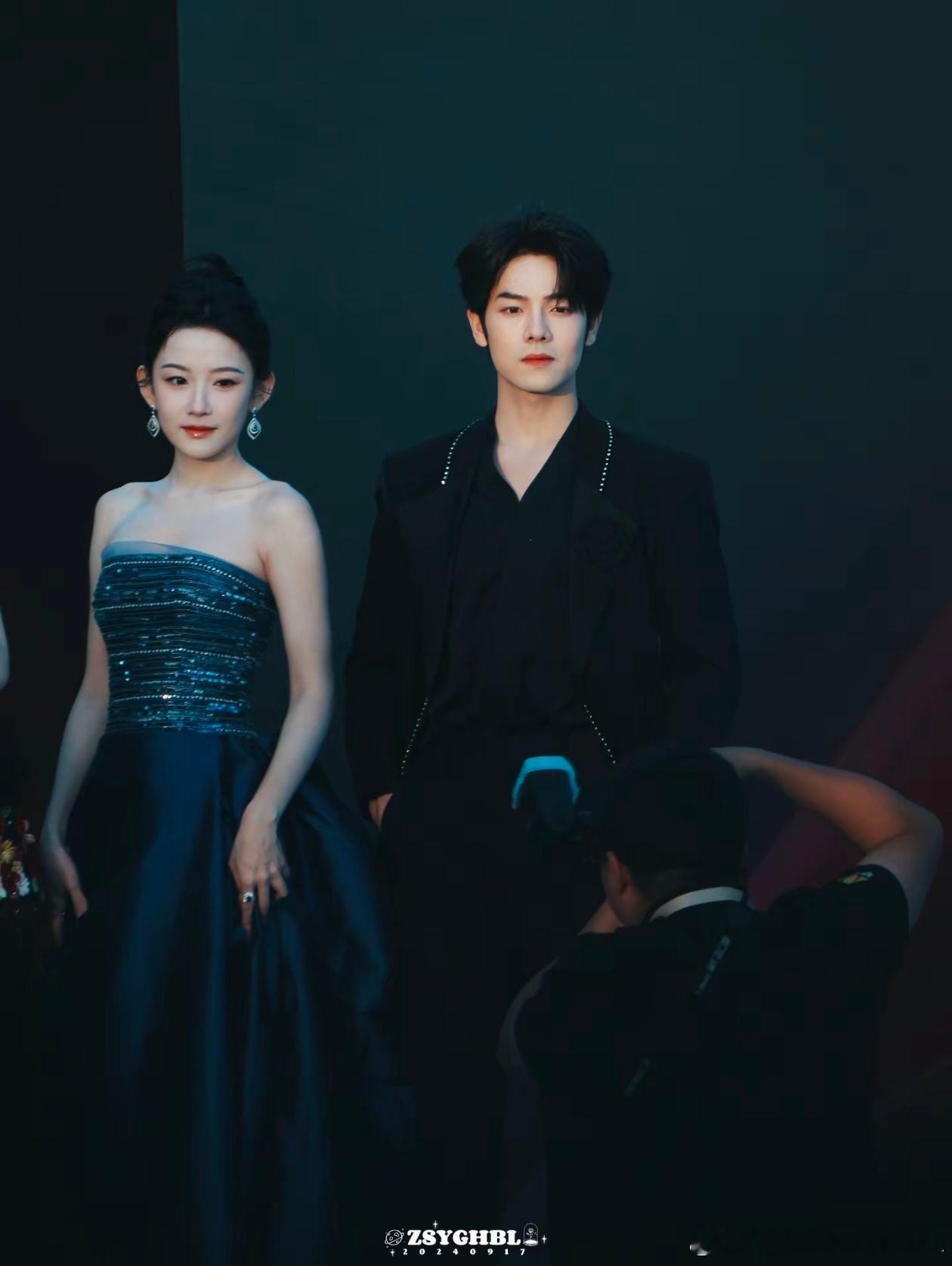 爸妈的容貌 我的荣耀   ｜ ｜