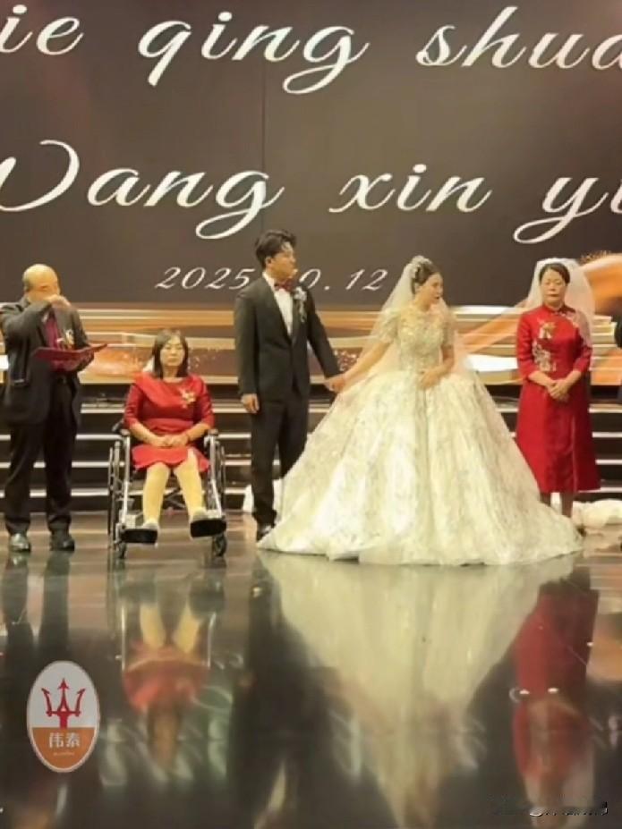 解清帅大婚，王晓举哭晕在厕所。

寻亲圈再无谢浩男、解清帅、孙海洋、杨妞花！
