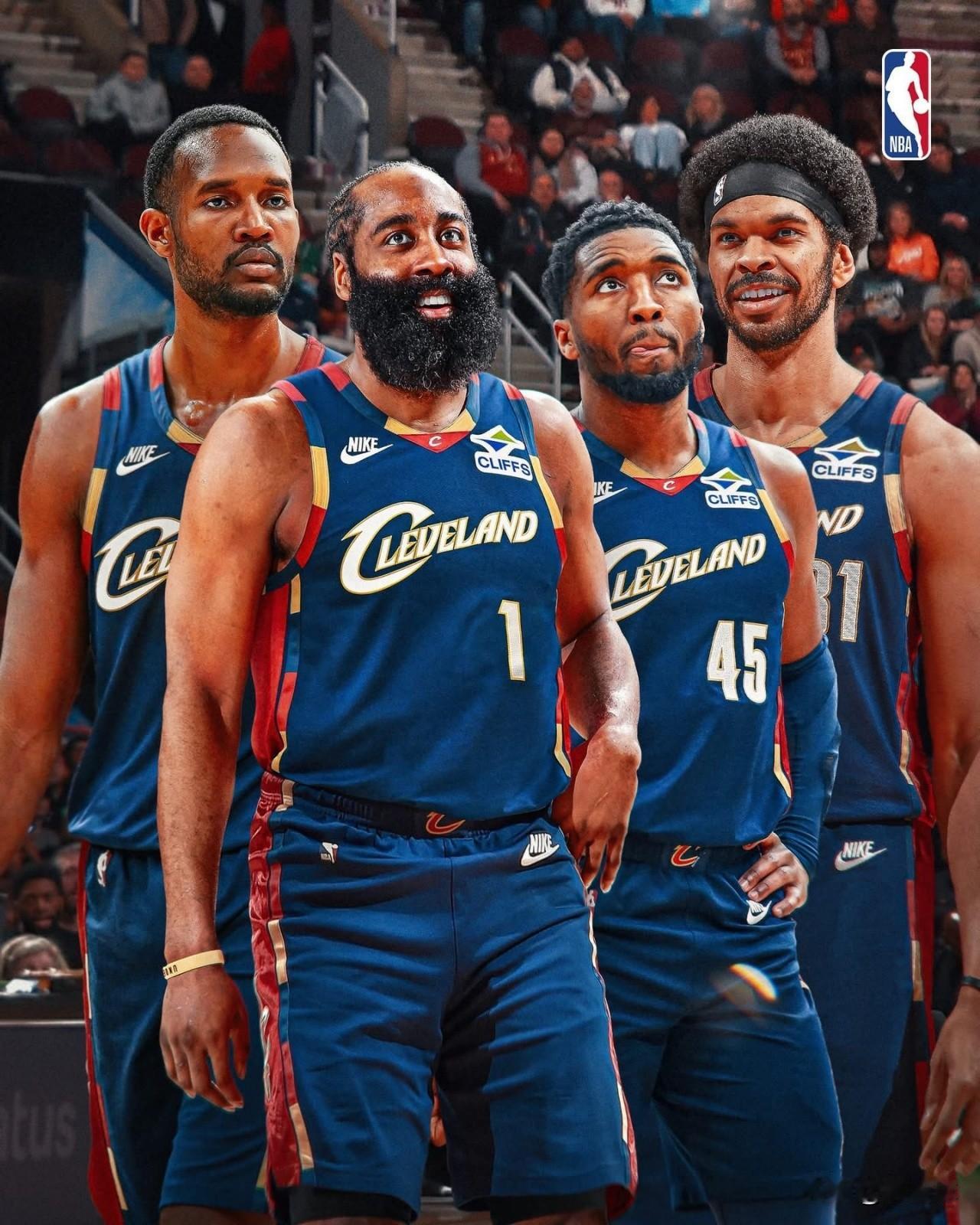 我对这个阵容充满期待