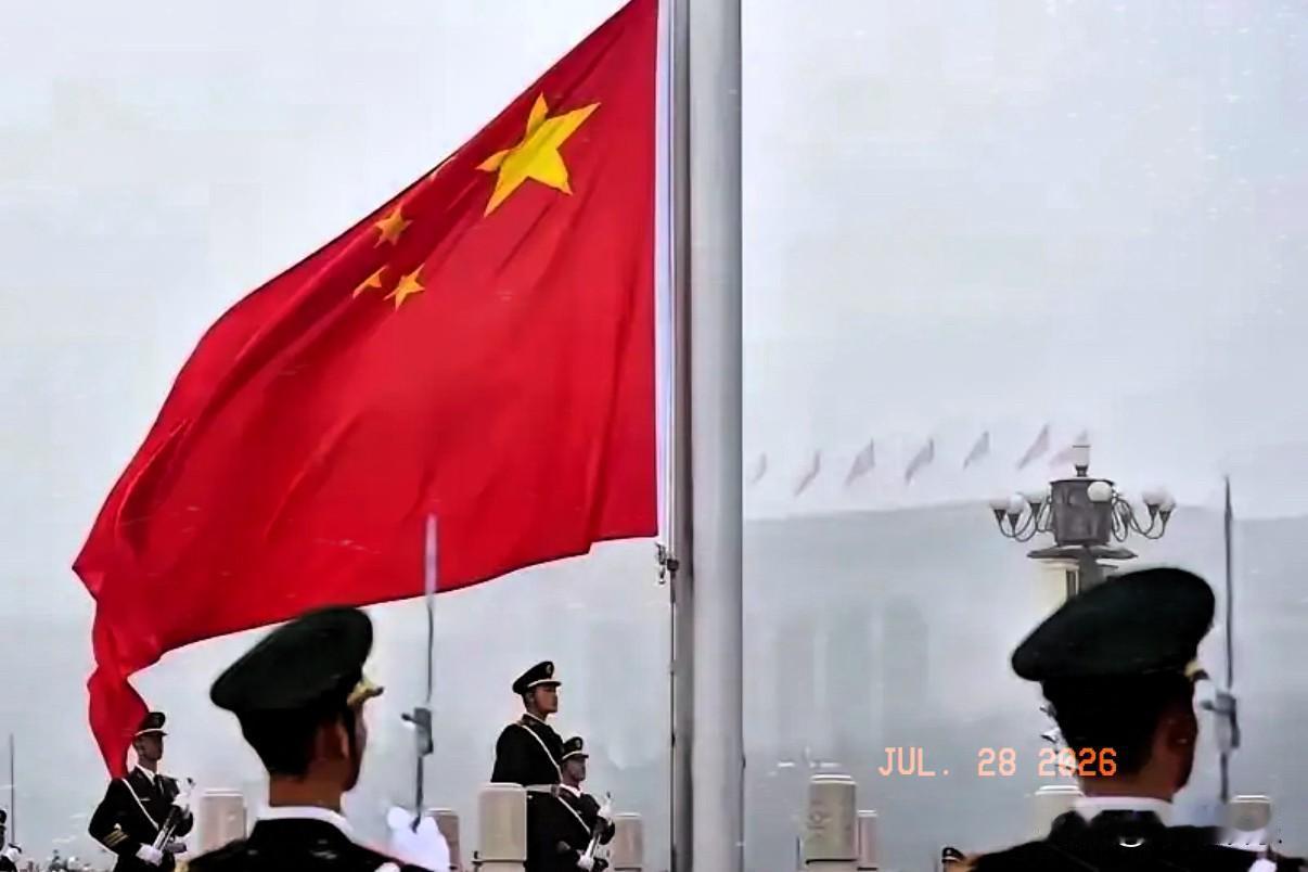 主办方拒挂中国国旗，中方果断退出，其他国家：没有中国不开赛。

场馆外那条所有选
