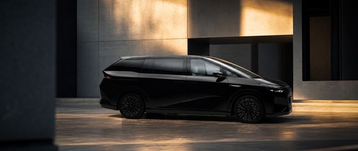 一台电车跑46万公里，电池还剩91%——这数字看着像营销，其实是台小鹏X9跨城接