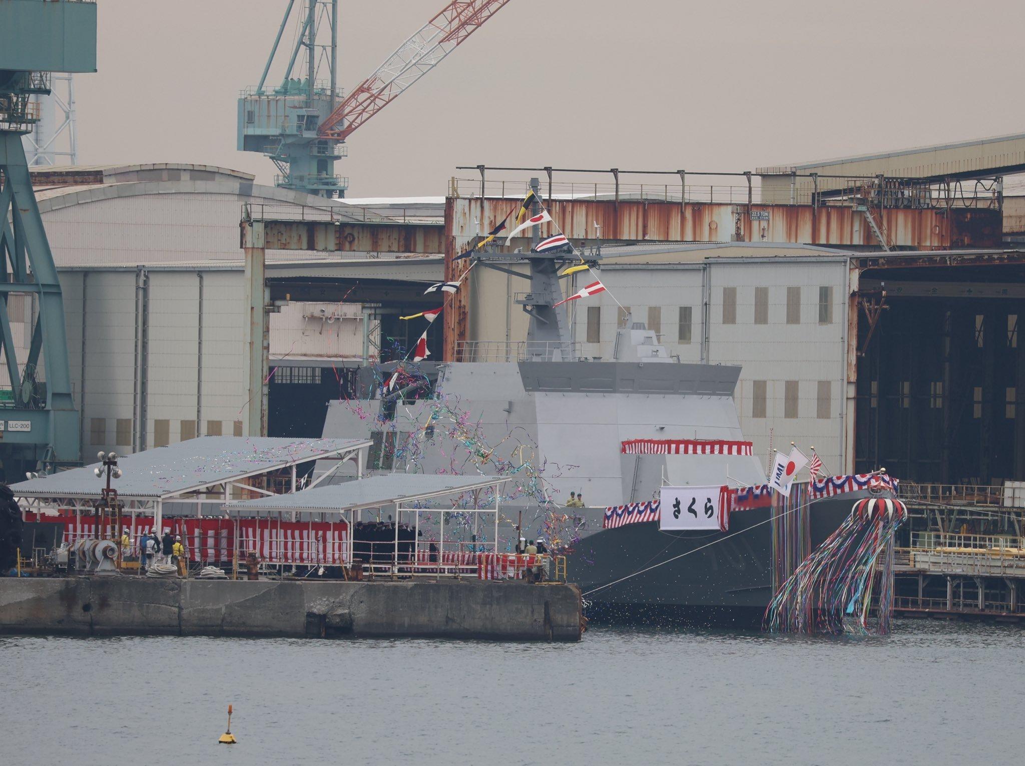 海自OPV头2舰分别被命名为“樱”“橘”也是取自“左近の桜、右近の橘”的典故 海