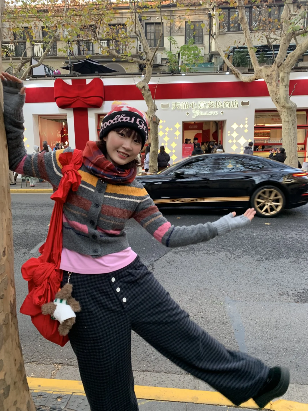 在圣诞街头交换心意❤️