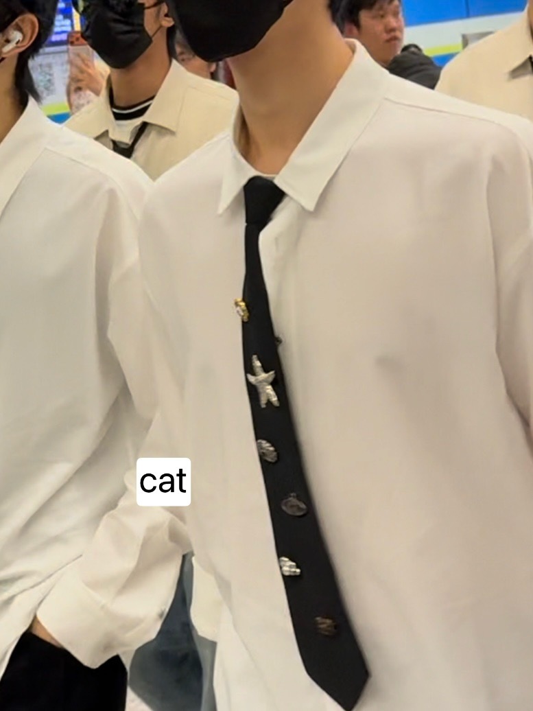 咳咳咳爸妈你们昨晚😯😼 
