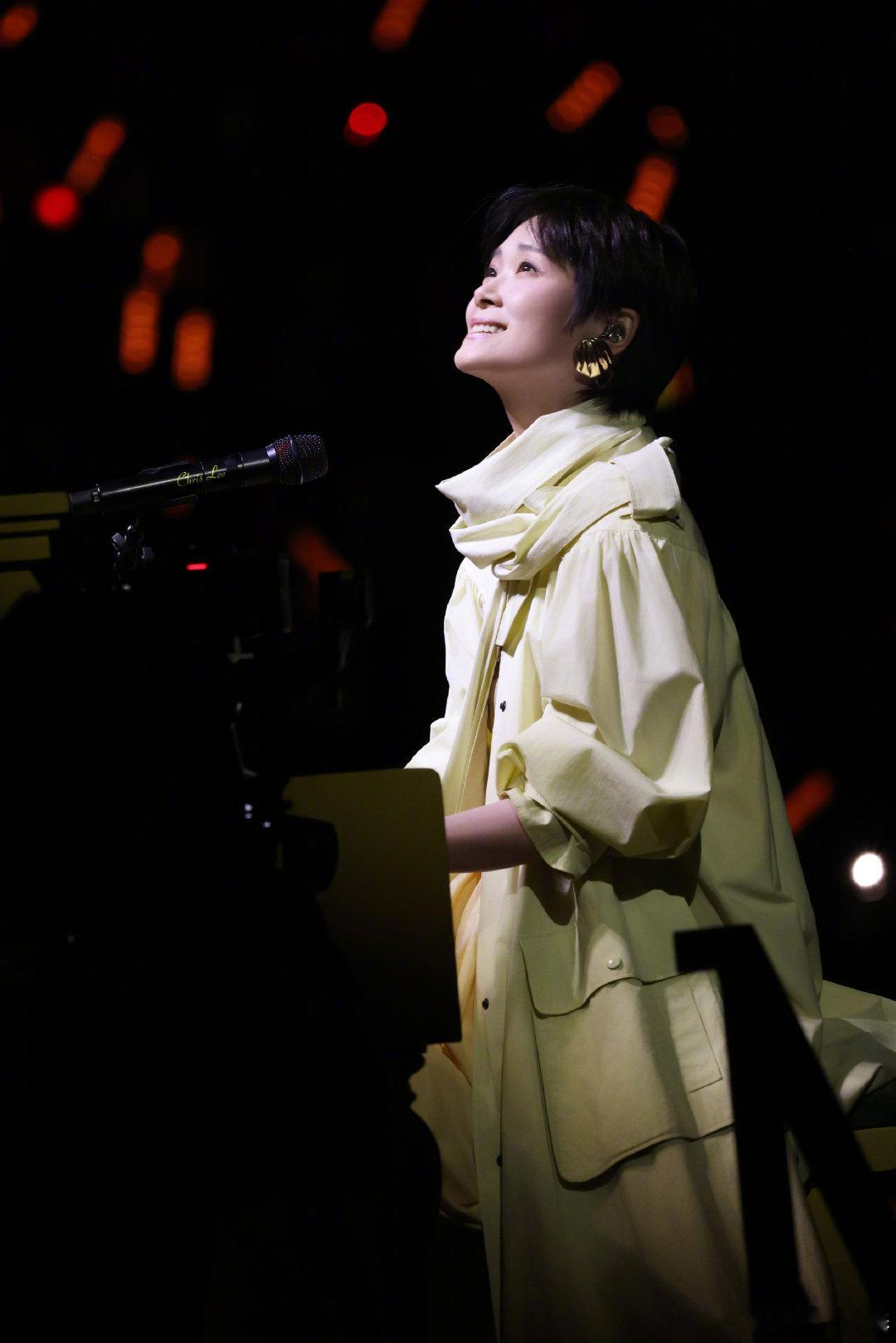 选秀鼻祖李宇春来给内娱上课了咱就是说，选秀圈的 “定海神针” 来了！李宇春加盟总