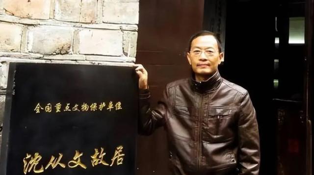 真的大快人心！当年那个喊着“愿为美国战死”、说南联盟大使馆是“误炸”的北大教授焦