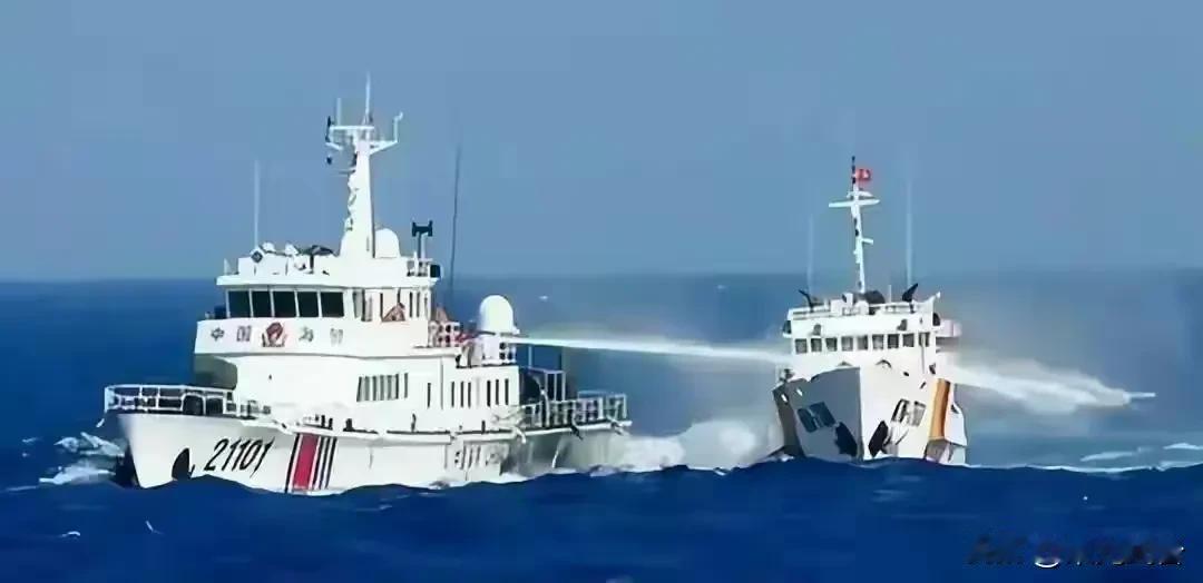 中国海警局发布第一号令，公布《海警机构办理刑事案件程序规定》，自2023年6月1