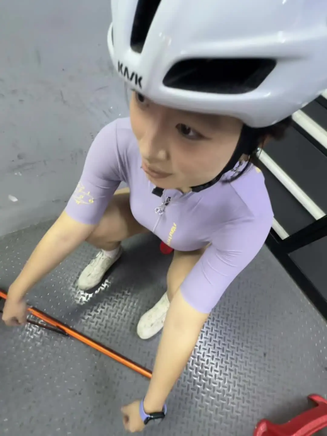 你干嘛 我真的没心情陪你闹了女骑