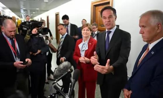 北约秘书长这番喊话，简直是把国际政治当成了菜市场讨价还价。张口就要中印巴三国给普