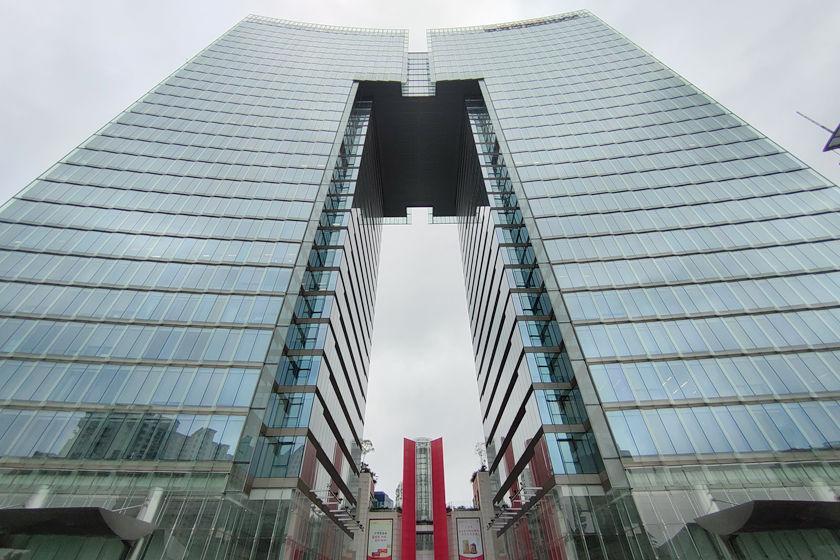 拼多多和Temu的母公司PDD第二季度收入达到1124亿元，同比增长8%，依然是