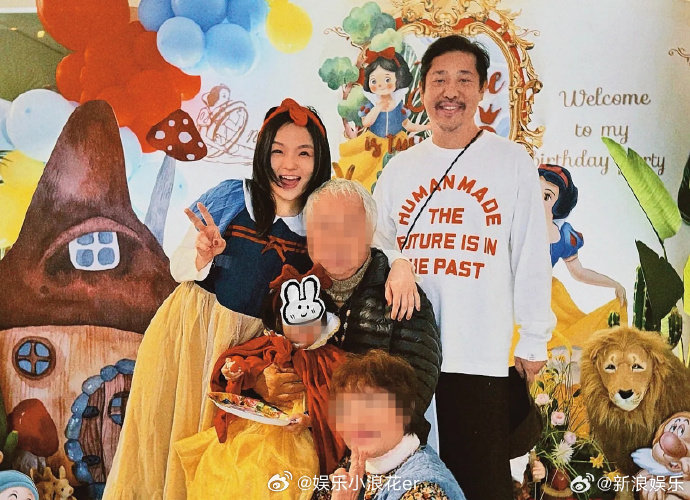 徐佳莹方回应婚变曝徐佳莹比尔贾婚变 据台媒爆料，2018年结婚的婚姻疑似有变，知