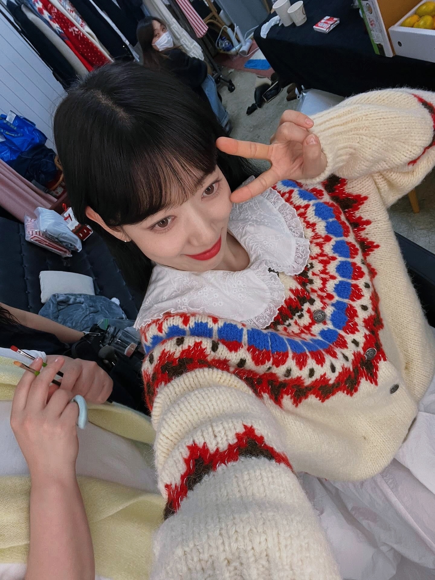 ✨ 251115 ssinz7 朴信惠 ins更新一则modern house也