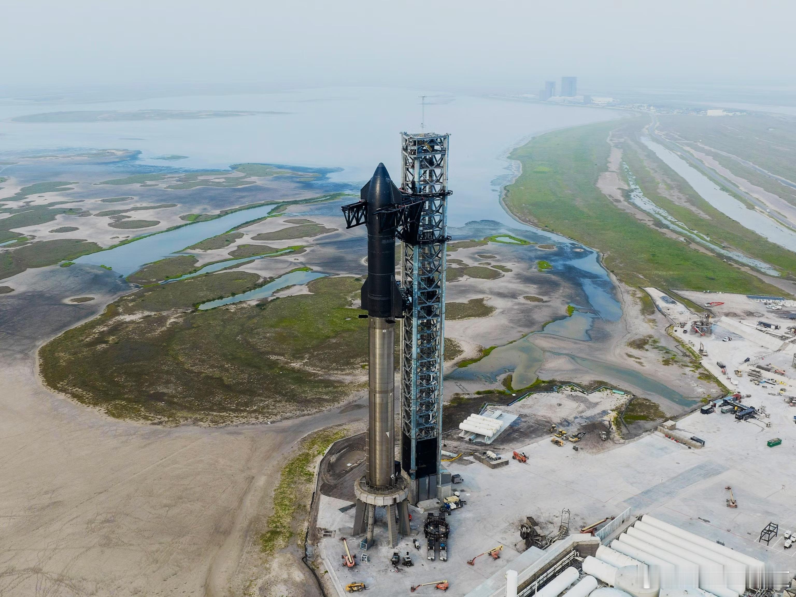 马斯克放话SpaceX股票一股不卖马斯克又放狠话了！这次他说SpaceX股票一股