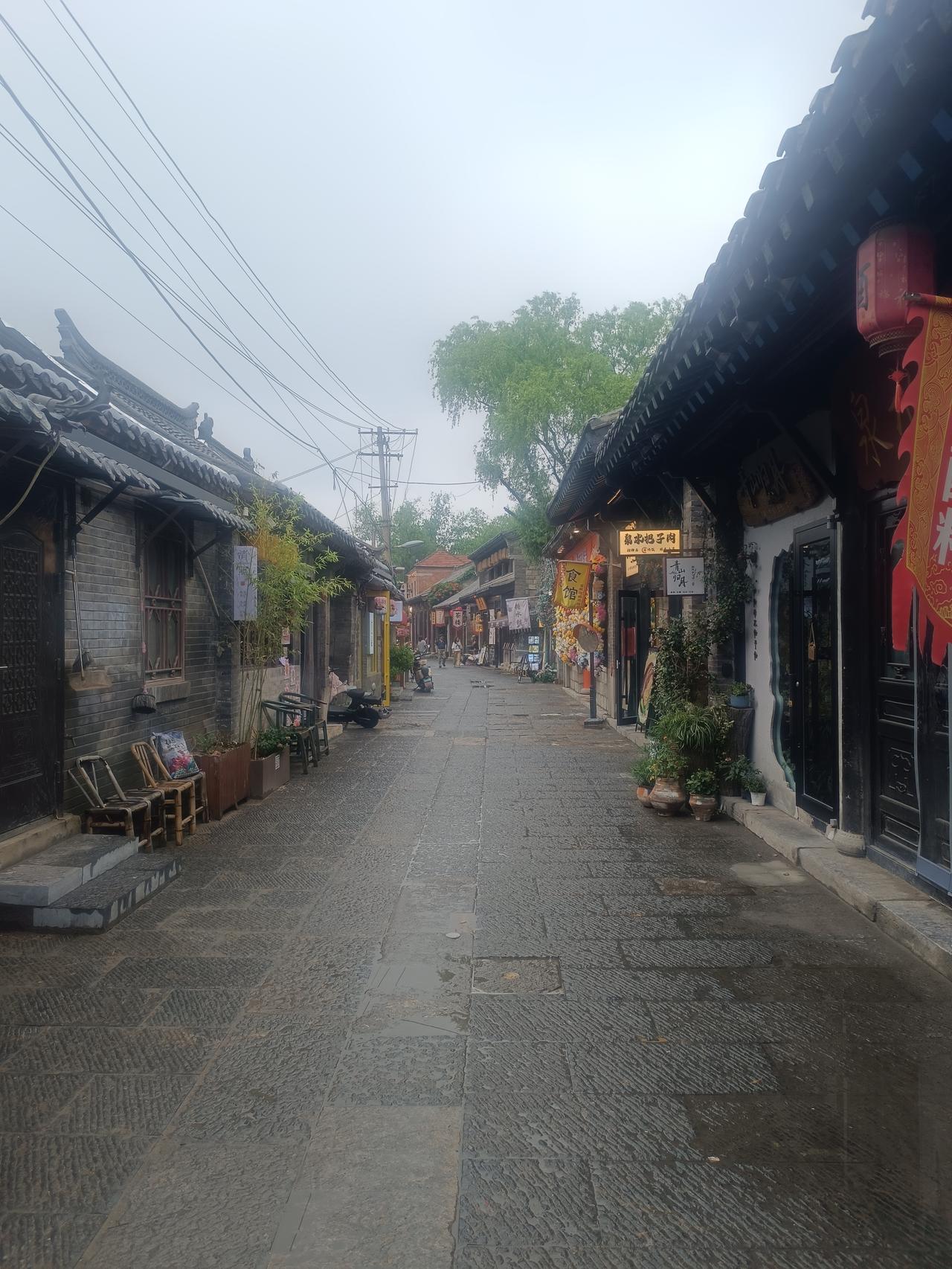 朱元璋的家乡是安徽凤阳，他的祖籍却是沛国相县，也就是现在的安徽濉溪西北一带，他的