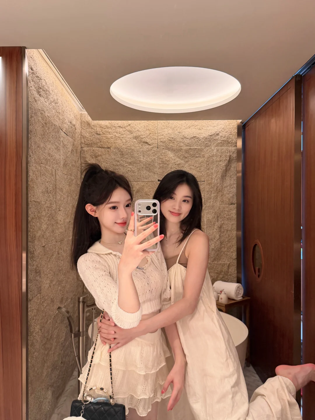 ( 𓏼˙ ᴥ ˙𓏼 ) Ohhh见面当然要拍照啦📷