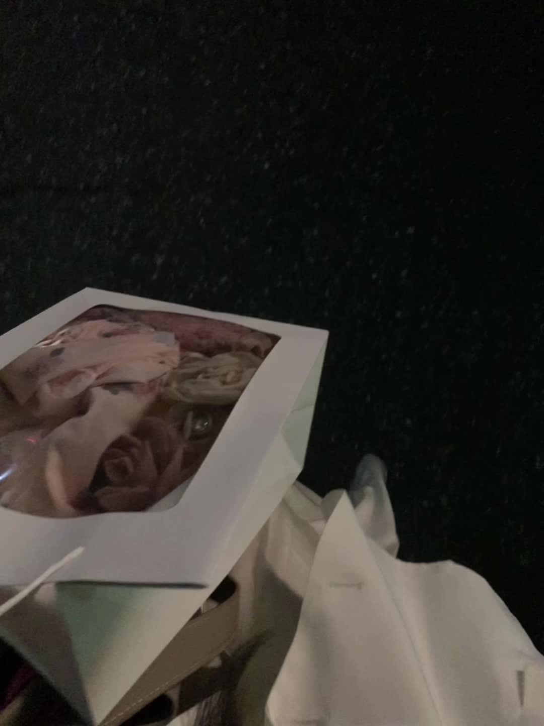 缘起 你在人群中看见我 缘灭呢？