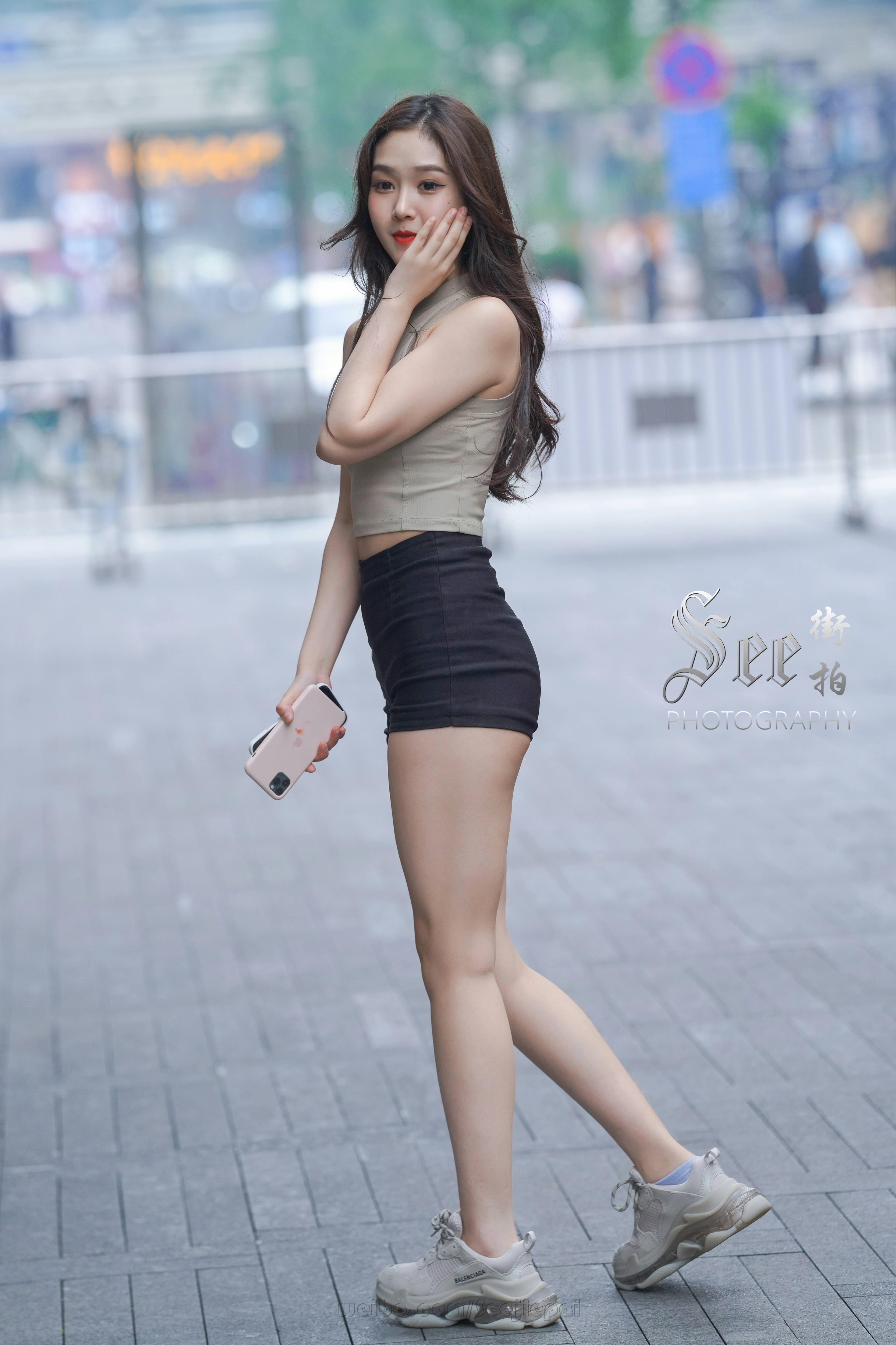 黑色短裤甜美可爱~~ ​​​