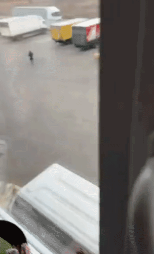 乌克兰人多锻炼有好处，不仅可以报效祖国，还可以在被迫的情况下，跑的更快。一个征兵