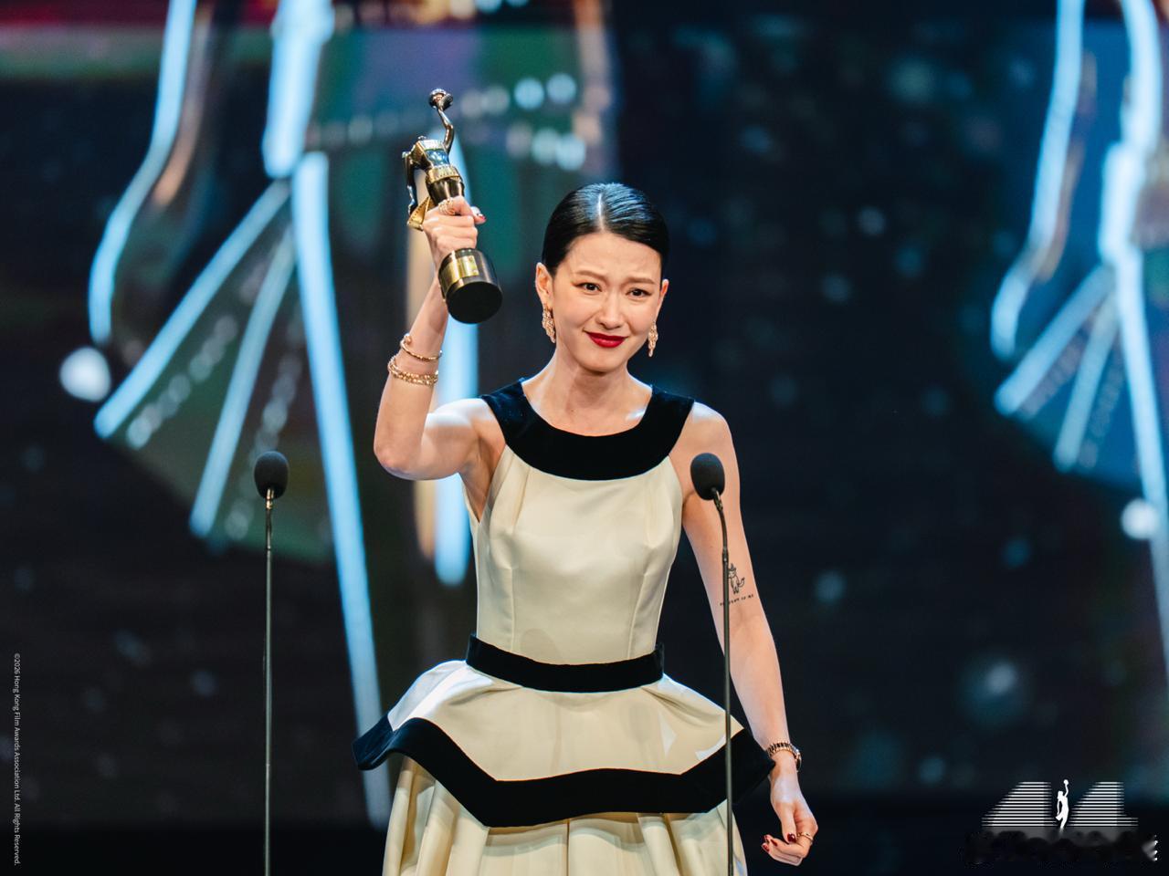 金像奖影后廖子妤 本届金像奖被廖子妤惊喜到，凭扎实演技斩获影后，实力圆梦太励志。