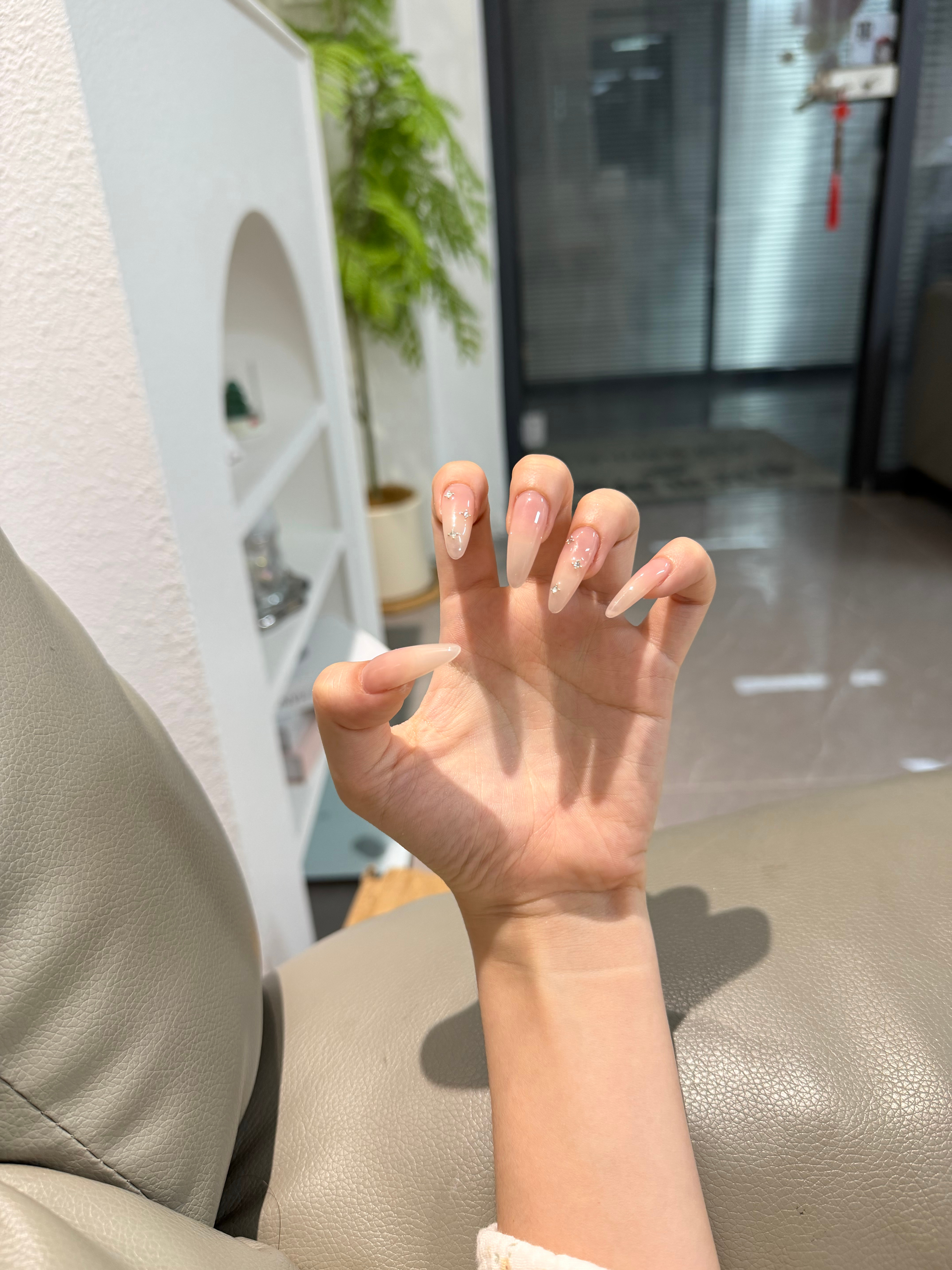 每次选好款屁股坐下又做裸色 