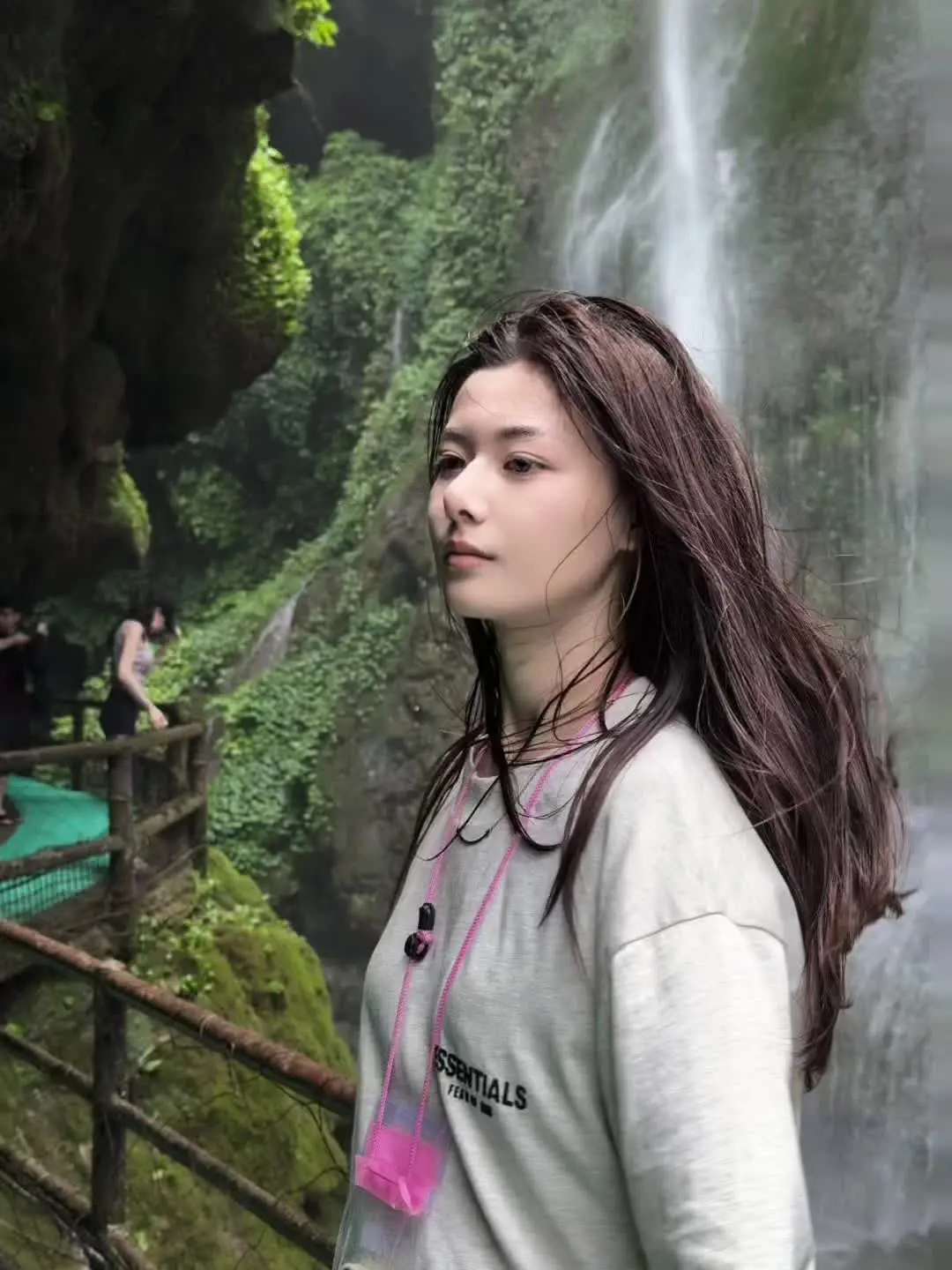 见山见水见自己.⛰️