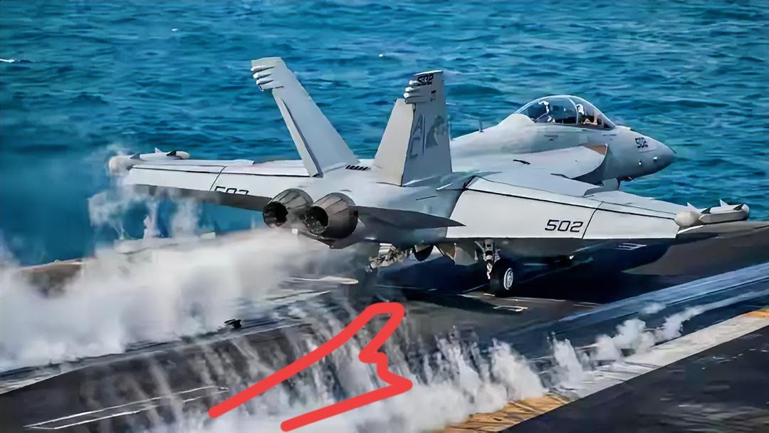 美军敢不敢对伊朗动武？
1月26日，美军“亚伯拉罕·林肯”号航母打击群正部署至中