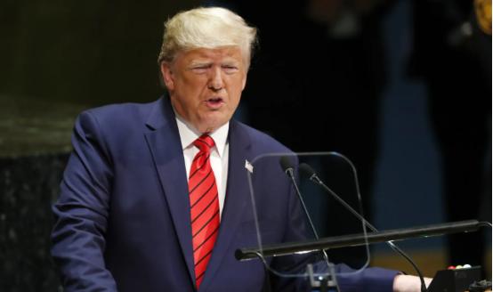 德媒传，16日刚抵达格陵兰岛的15名德国军人已于44小时后撤离该岛。这被普遍怀疑